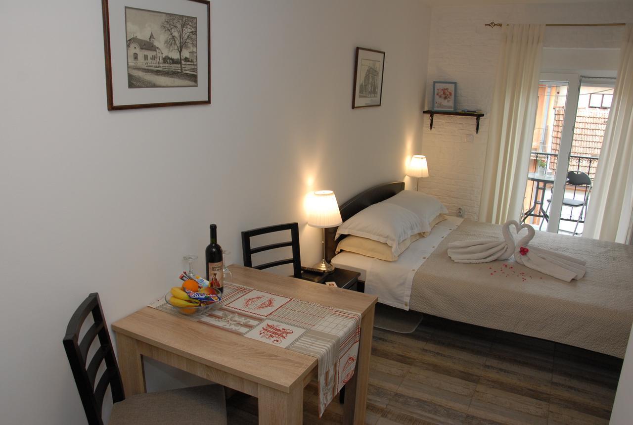 Apartments Idila Bela Crkva  Bagian luar foto